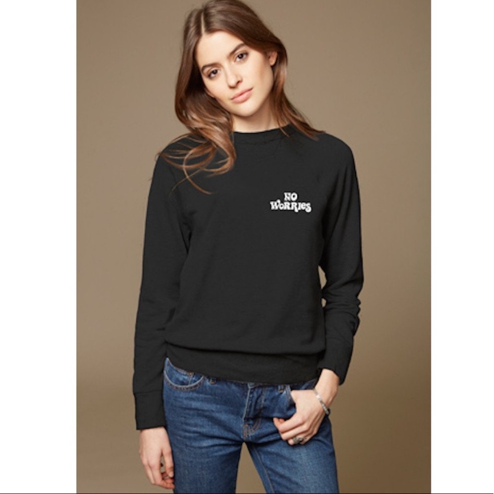 NWT Daydreamer No Worries Pullover Black